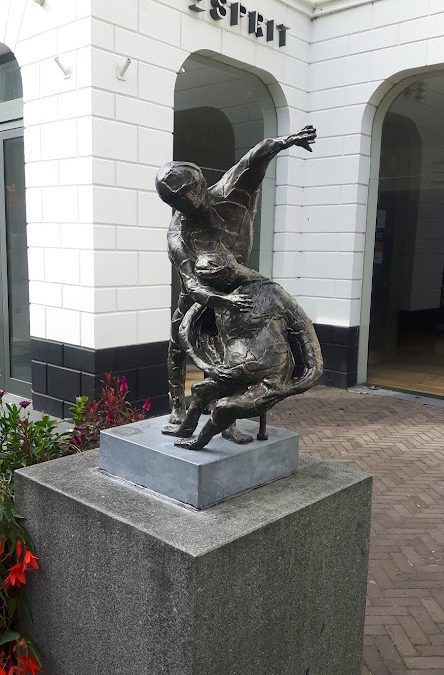 De bedroefde man en zijn opstandige geest terug in de Grote Straat